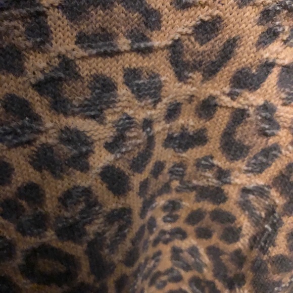 Objects D’art Animal Print Sweater Size Large - Picture 4 of 4